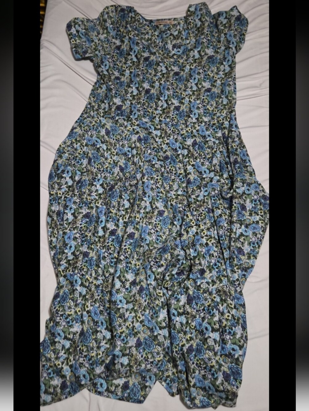 Dress addict Women's medium blue floral maxi w/pockets dress #30